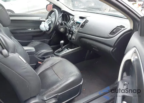 2010 Kia Forte Koup Ex z USA, uszkodzony, nr VIN KNAFU6A21A5188403